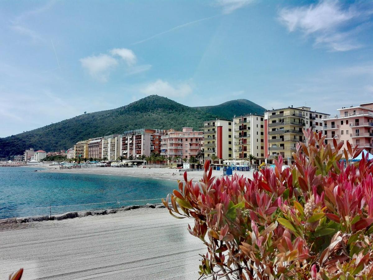 Appartamento San Martino Toirano Exterior foto